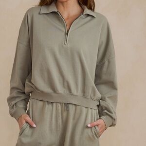 Olive Green Quarter Zip Pullover | Laurel | size S